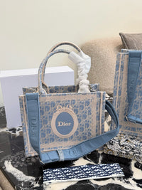 Book Tote