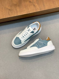 Beverly Hills Sneakers