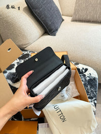 Steamer East West Wearable Wallet