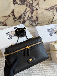 Bloomsbury Vanity Case