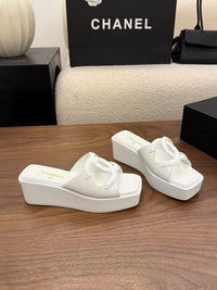 26S Platform Sandals
