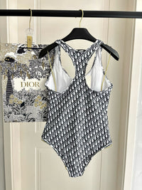Logo One Piece Set