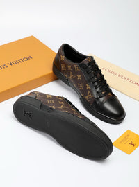 Low Top Sneakers