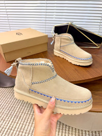 Classic Ultra Mini Biarritz Boots