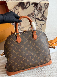 Alma Soft MM Celebration Bag