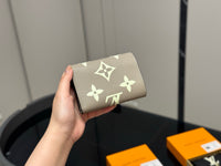 Victorine Wallet