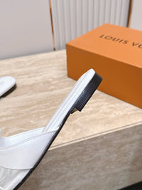Isola Flat Mules