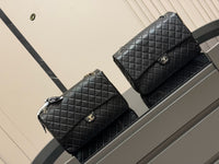 XXL Classic Flap Bag