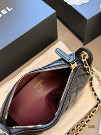 Clutch with Chain