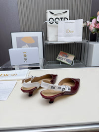 26S Slingback Pumps