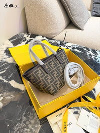 Roll Mini Bag