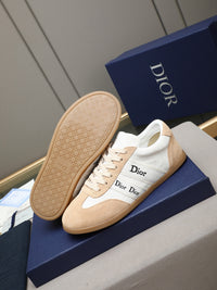 Ribbon Sneakers