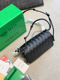 Leather Notturno Pouch