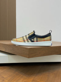 Vintage Check Slip-On Sneakers