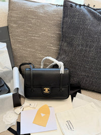 Preppy Coco Shoulder Bag