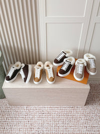 26S Time Out Sneakers