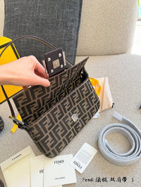 Baguette Bag