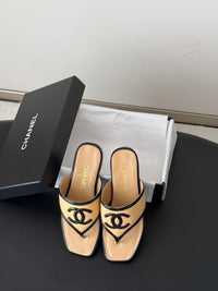 26B Thong Sandals