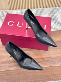 Bombshell Pumps