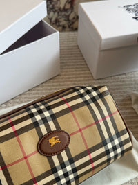 Check Travel Pouch
