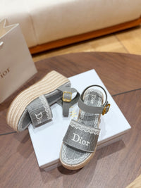 Dentelle Wedge Sandals