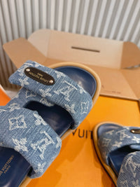 Padded Double Strap Slides