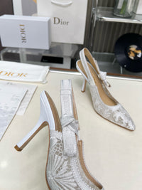 26S Slingback Pumps