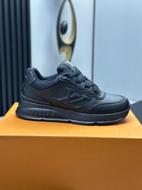 Classic Trainers