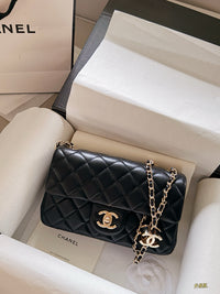 Classic Flap Bag Mini