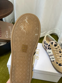 26S Ribbon Sneakers