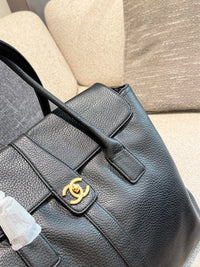 Turnlock Flap Tote
