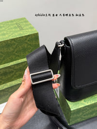 Ophidia Large Messenger Bag