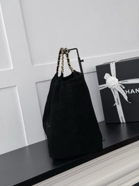 26C Suede Shopping Tote