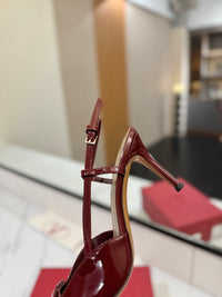 Garavani VLogo Patent Leather Pumps 8cm