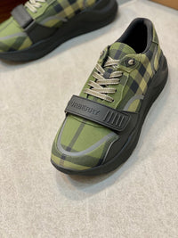 Vintage Check Runner Sneakers
