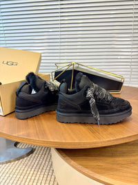 Lowmel Sneakers