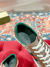 Low Top Sneakers