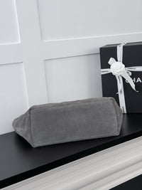 26C Suede Shopping Tote