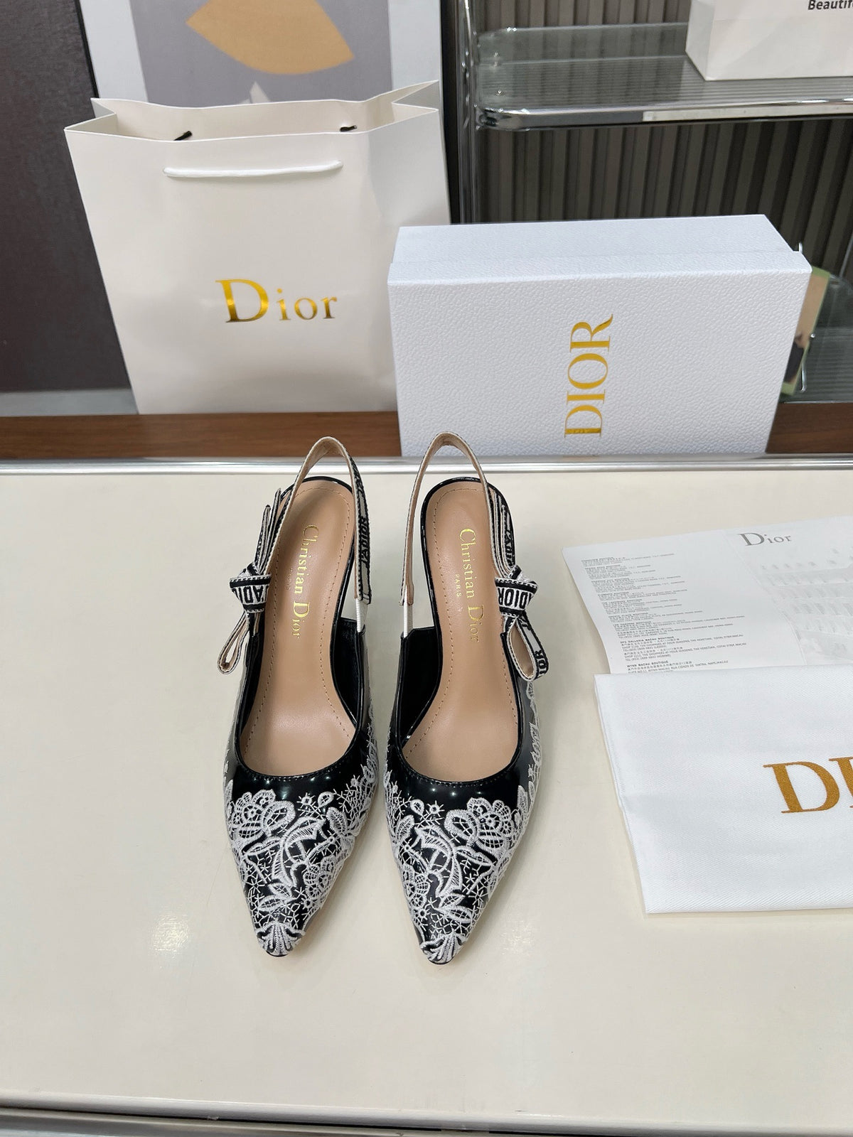 26S Slingback Pumps