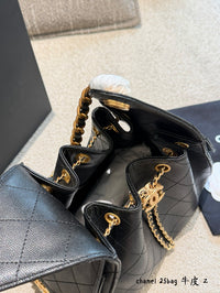 25 Bag Grained Calfskin