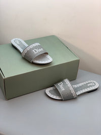 Dway Slides