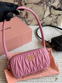 Matelassé nappa Leather Pouch