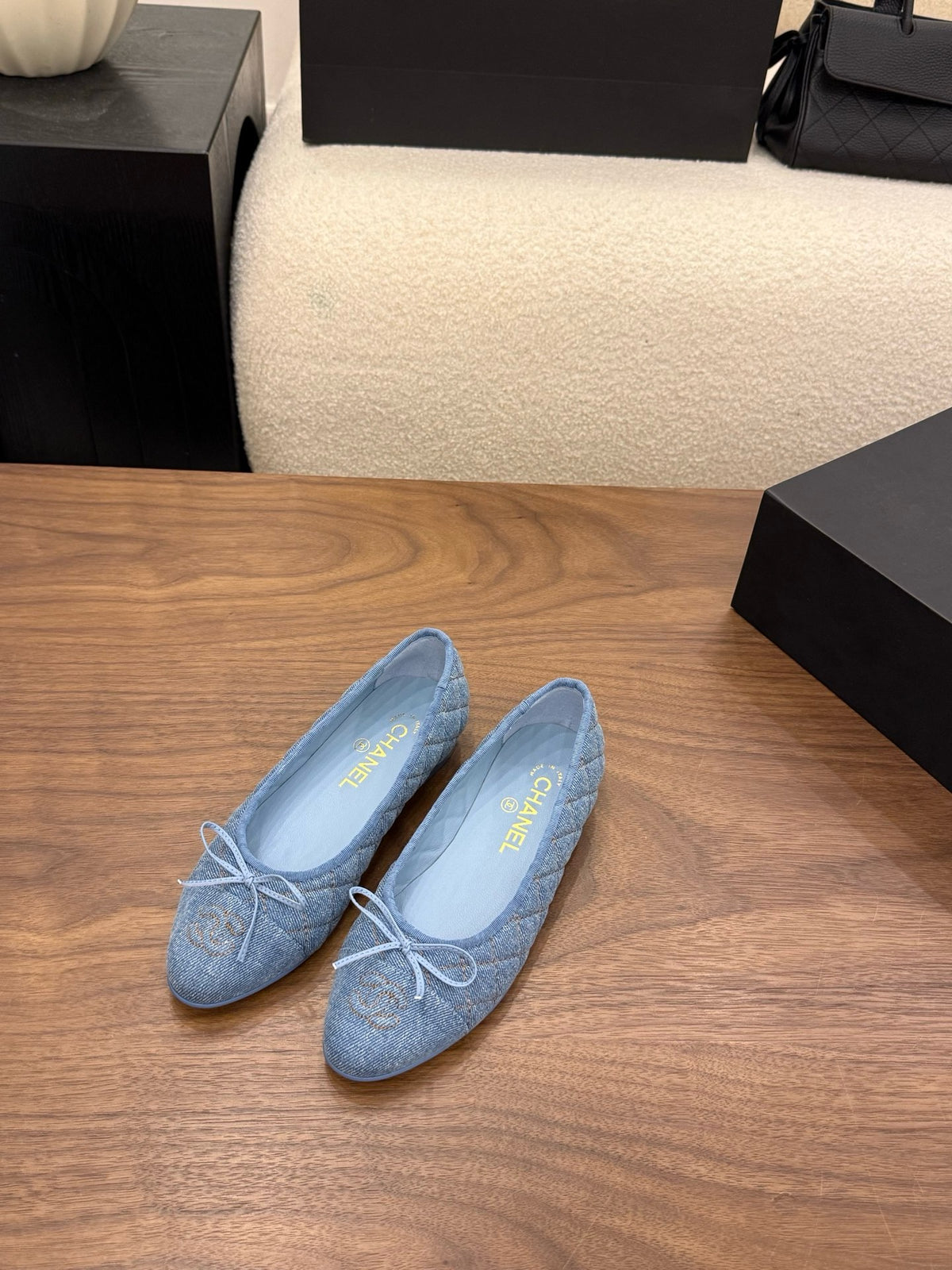 26S Ballet Flats