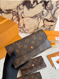 Emilie Wallet Monogram Canvas