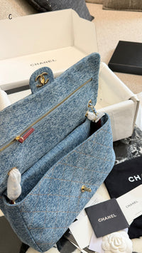 26S Maxi Flap Bag