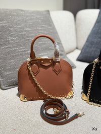 Alma Trunk BB