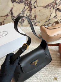Leather Shoulder Bag