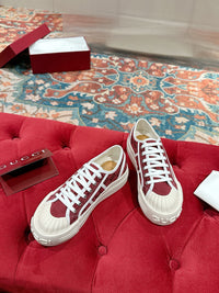 Low Top Sneakers