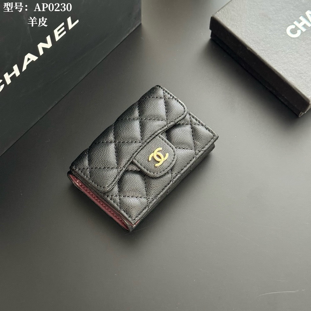 Small Flap Wallet