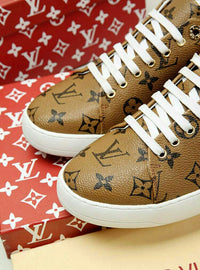 Low Top Sneakers